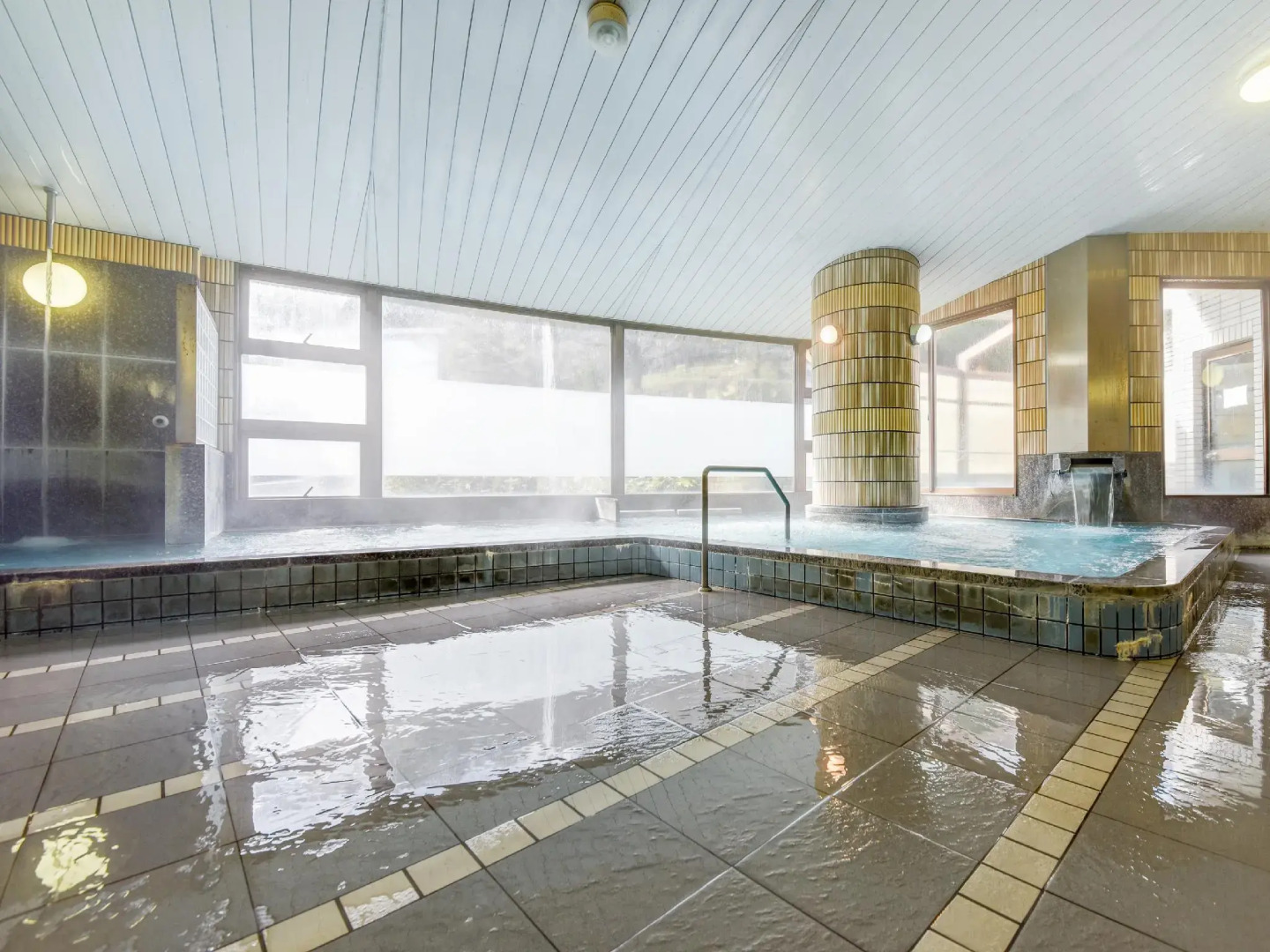 Urari Takeo Garden Terrace Spa Resorts