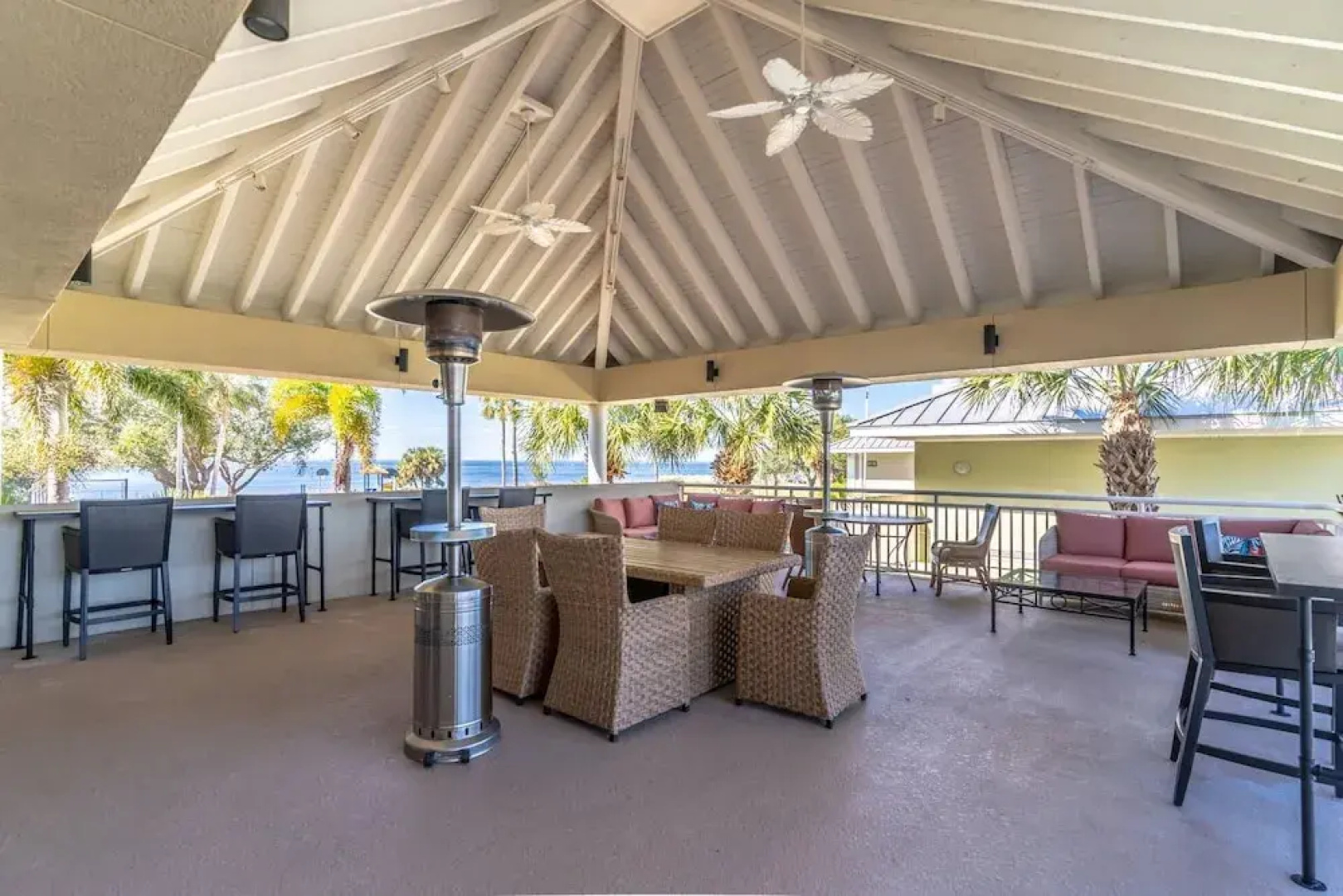 577 Little Harbor