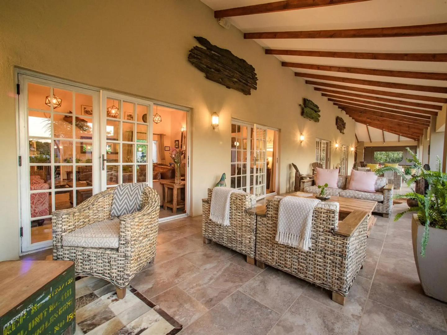 Monkey Thorn Guest Lodge