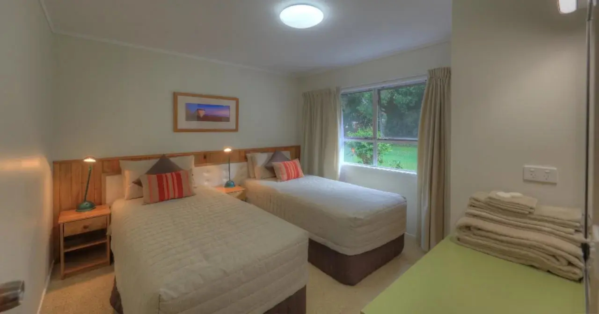 Daydreamer Apartments