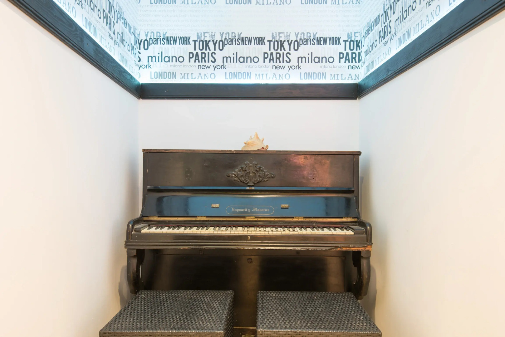 Feel Hostels City Center