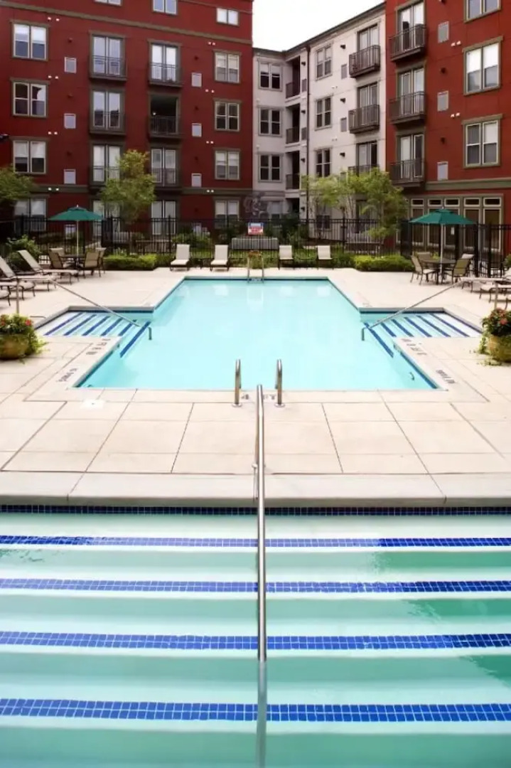 Bluebird Suites in Downtown Providence