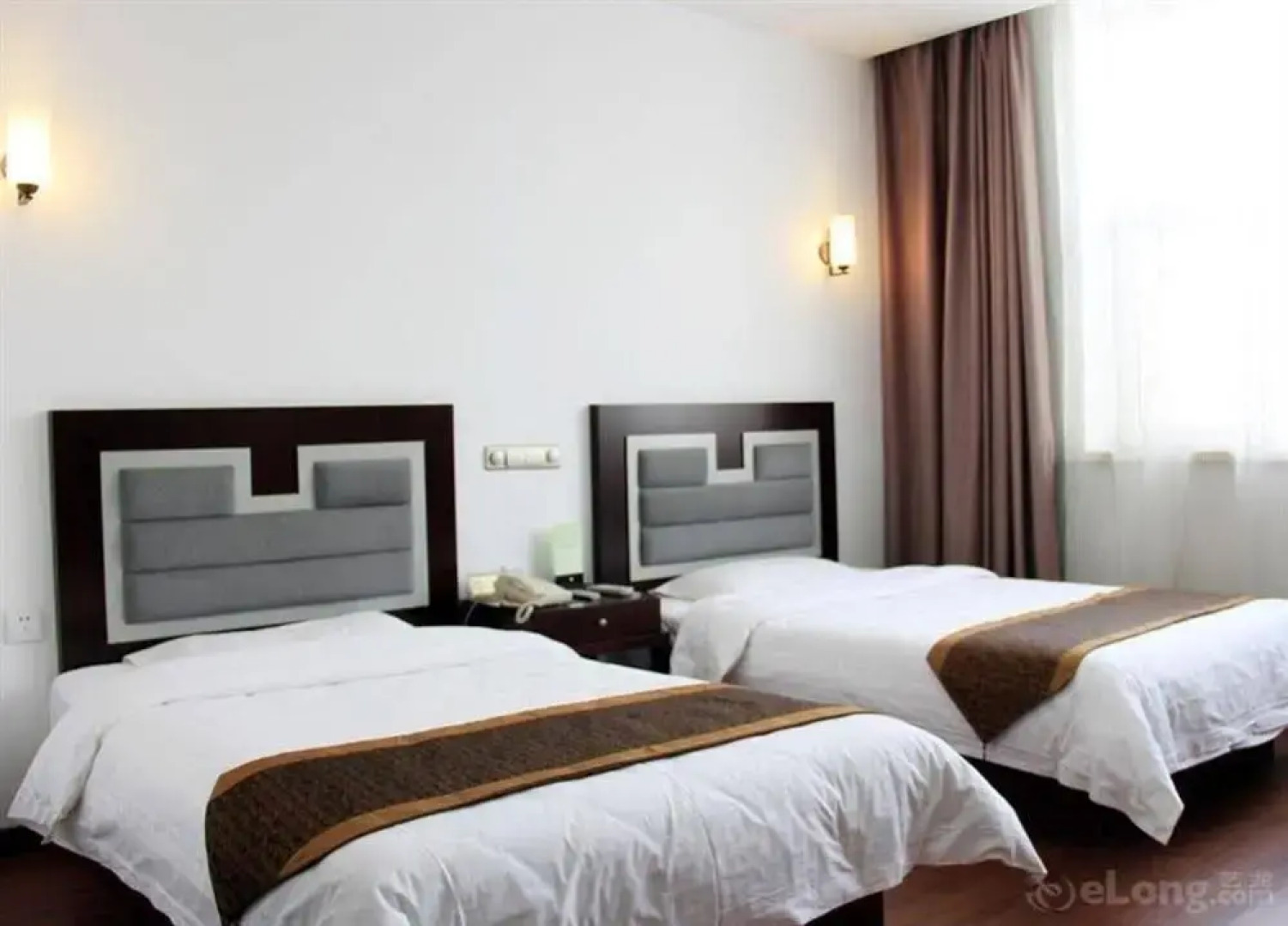 Qianyuan Jingyang Hotel