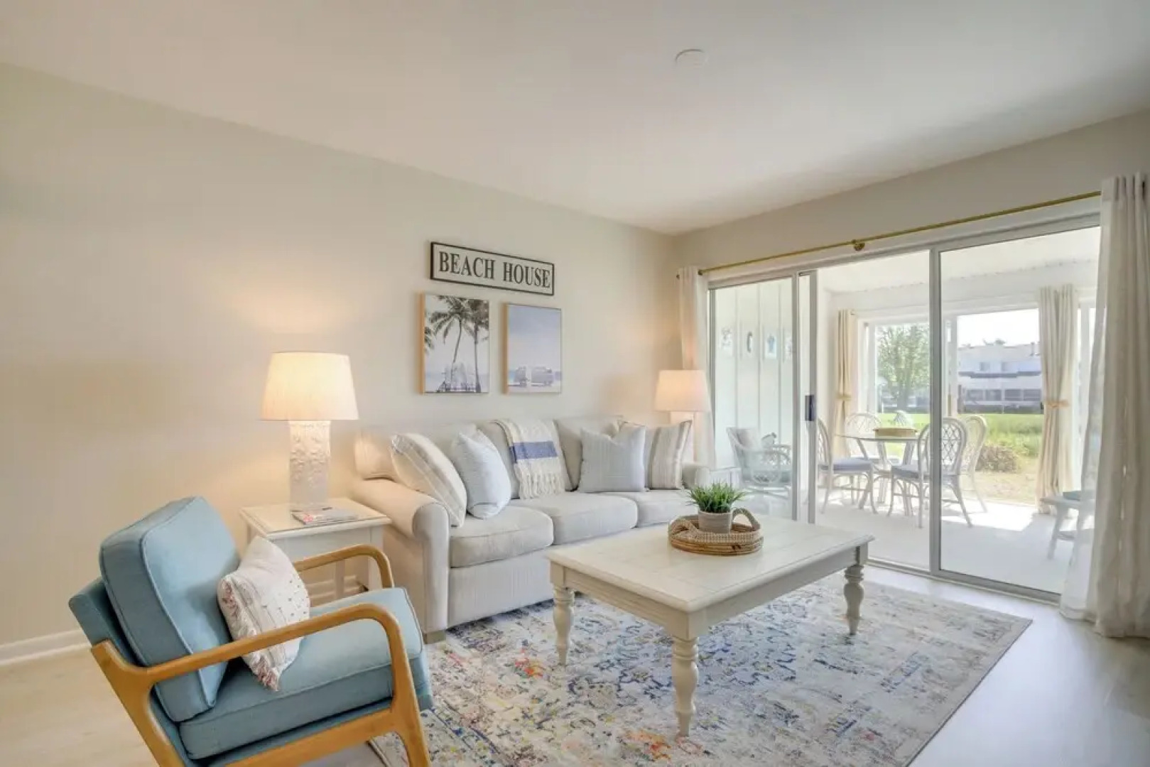 Porch & Water Views: Getaway in Mallard Lakes