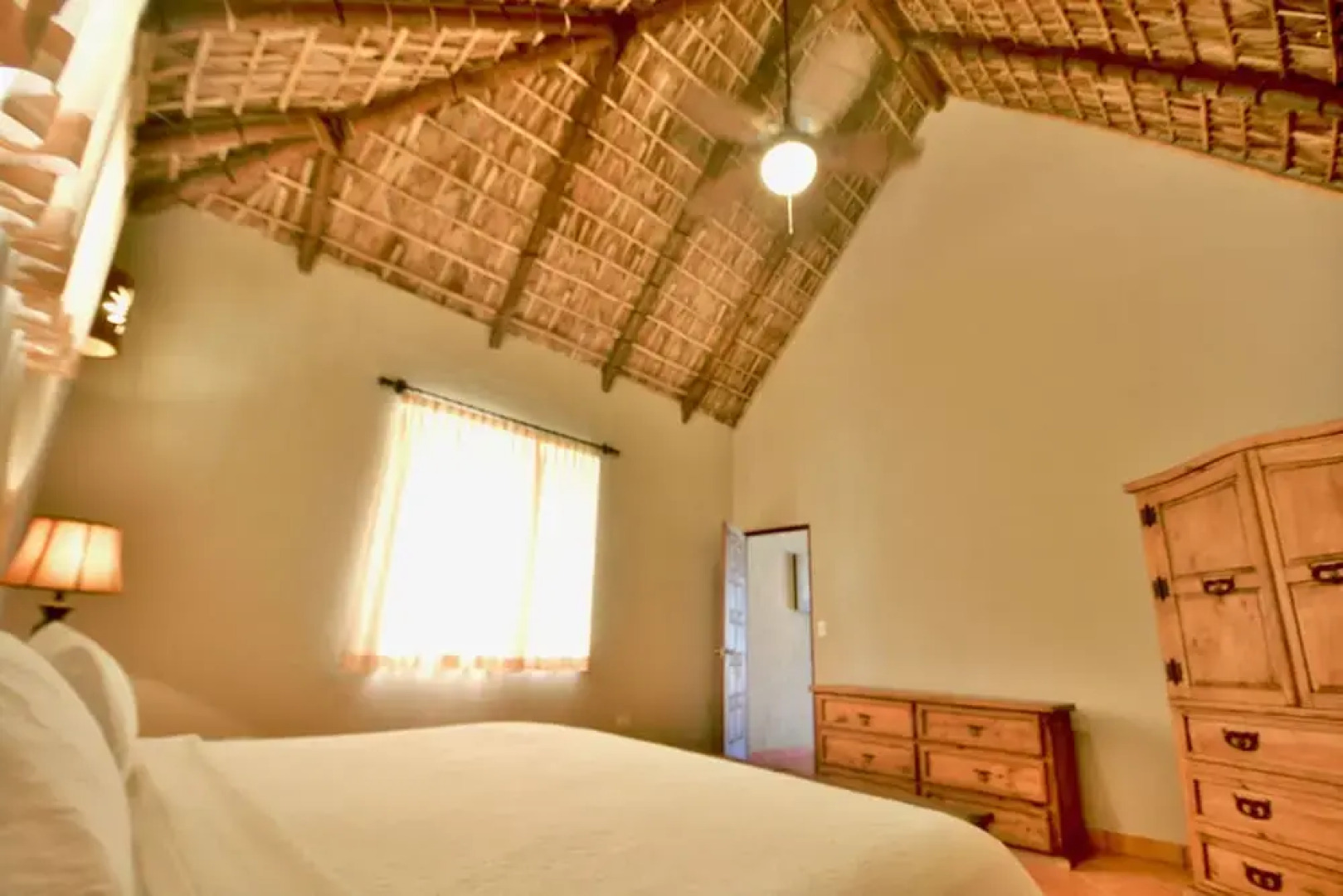 Cerritos Surf Town Beach Front Hotel