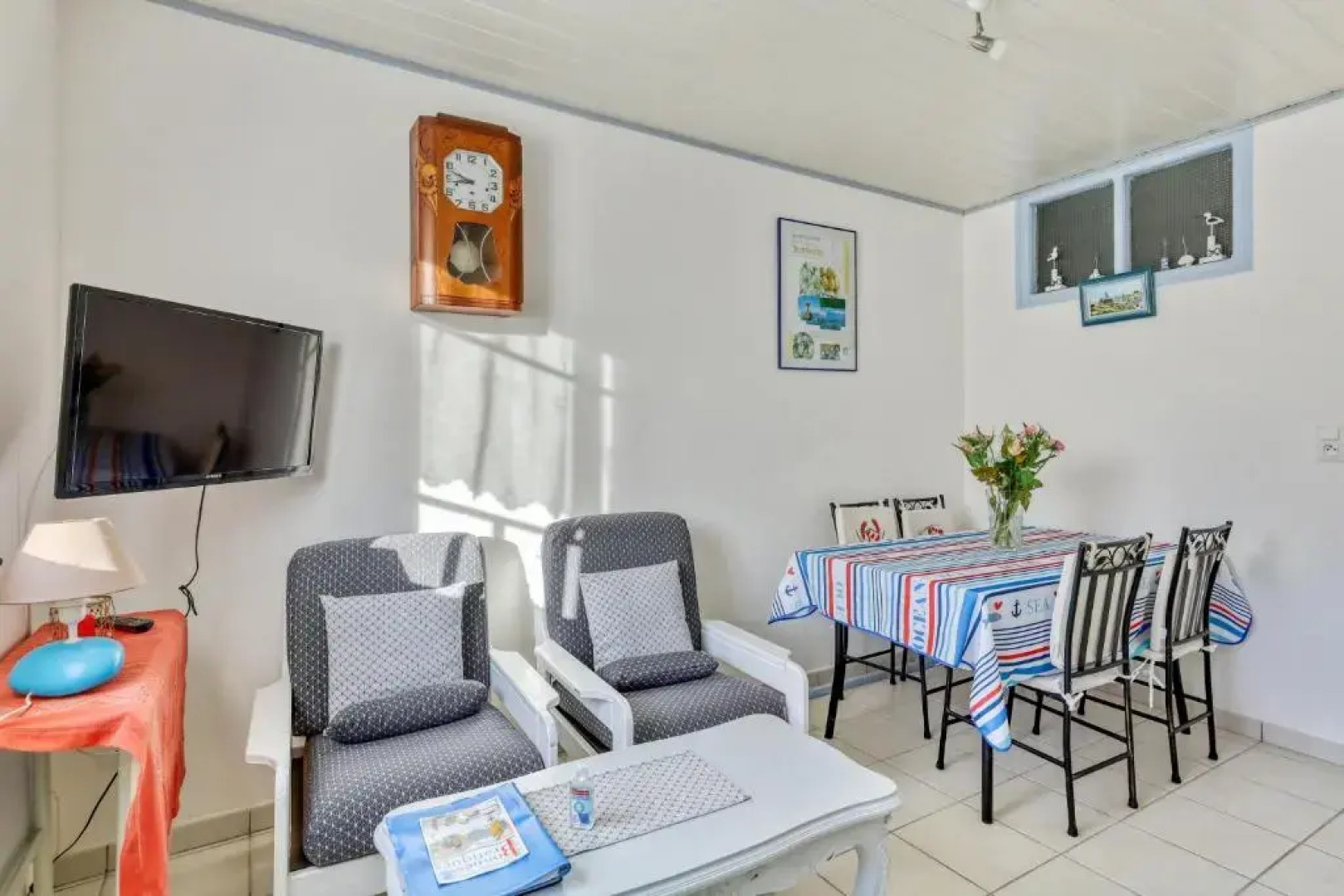 House With 2 Bedrooms In Lepine With Enclosed Garden 700 M From The Beach