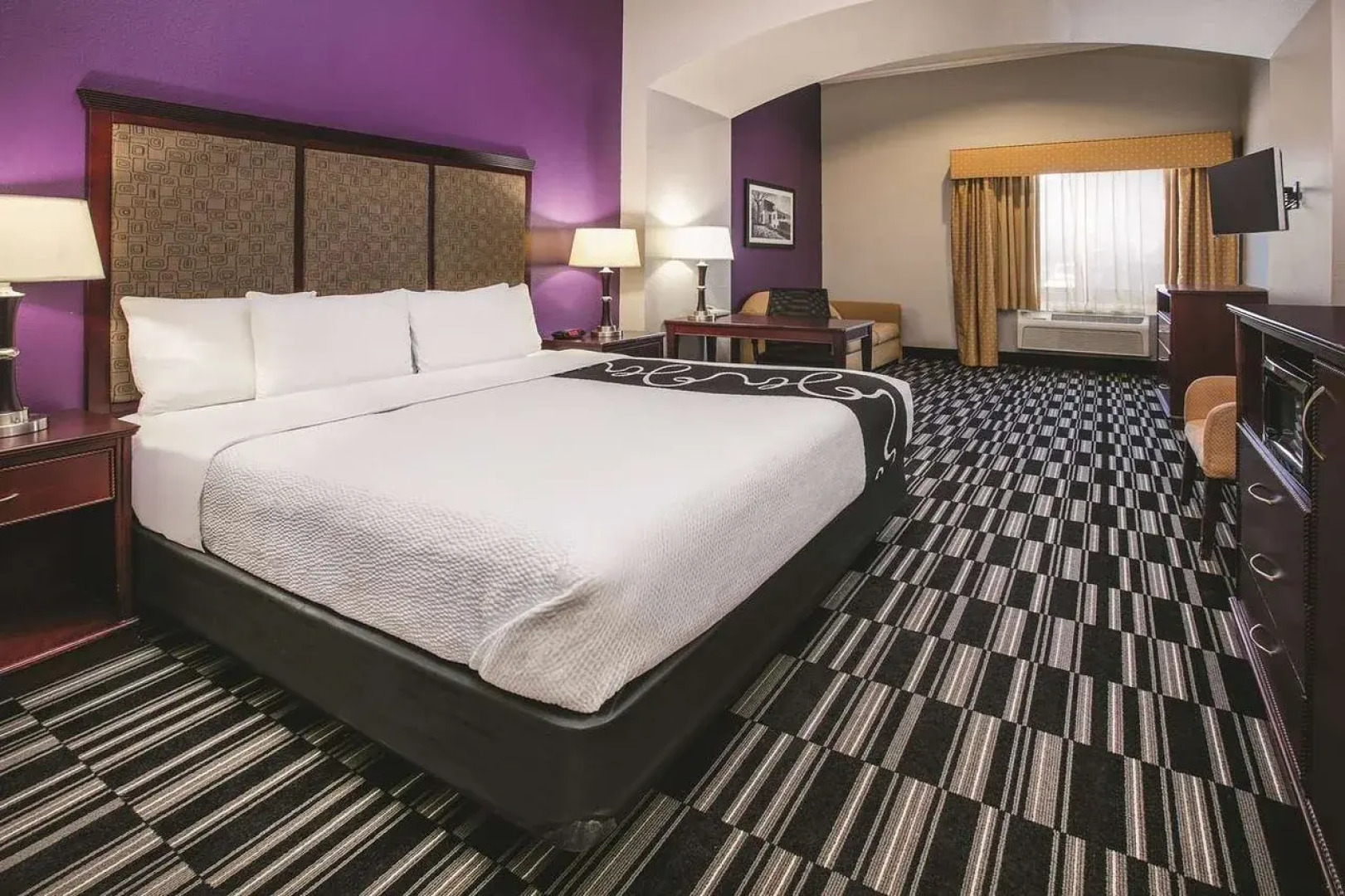 Baymont By Wyndham Dallas South-Desoto