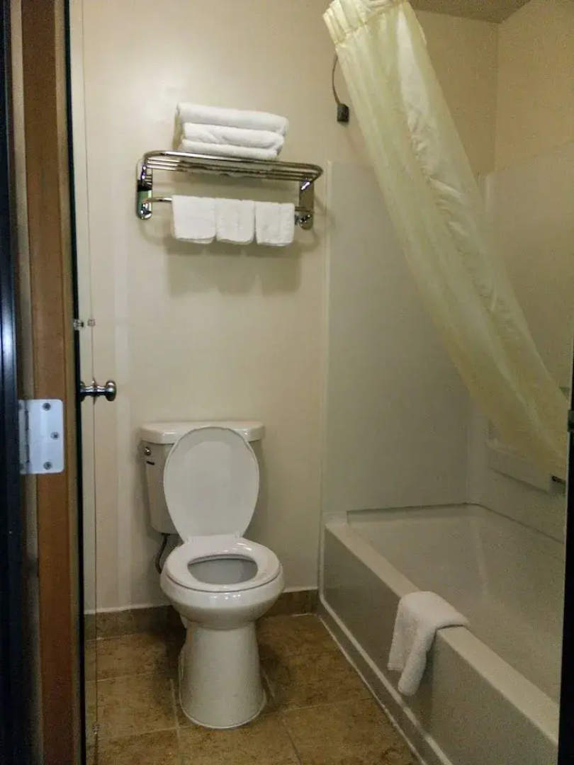 Super 8 by Wyndham Chisago City