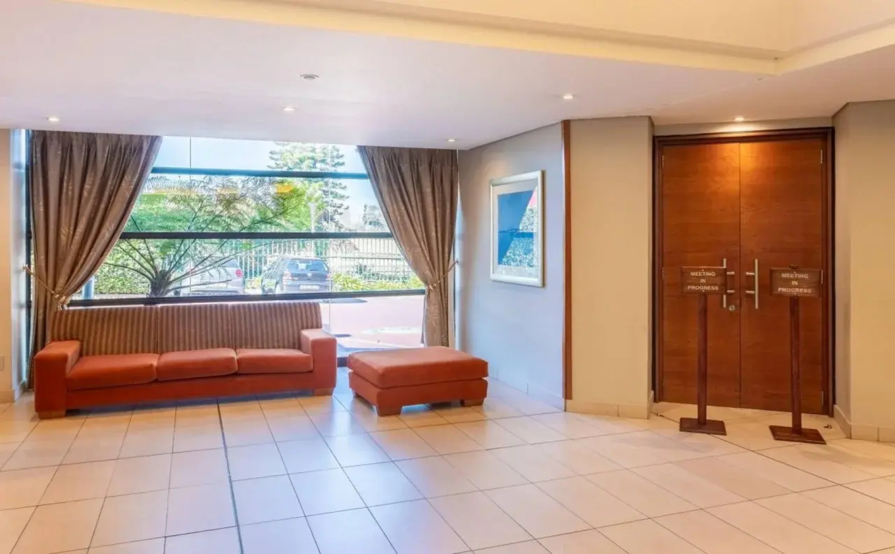 City Lodge Johannesburg Airport, Barbara Road