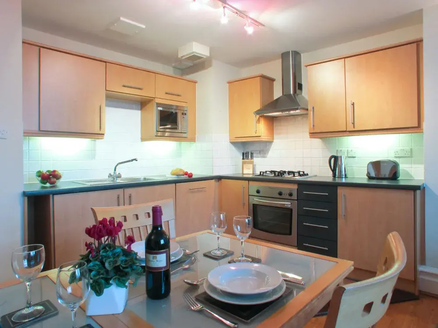 Market View by Bridgestreet