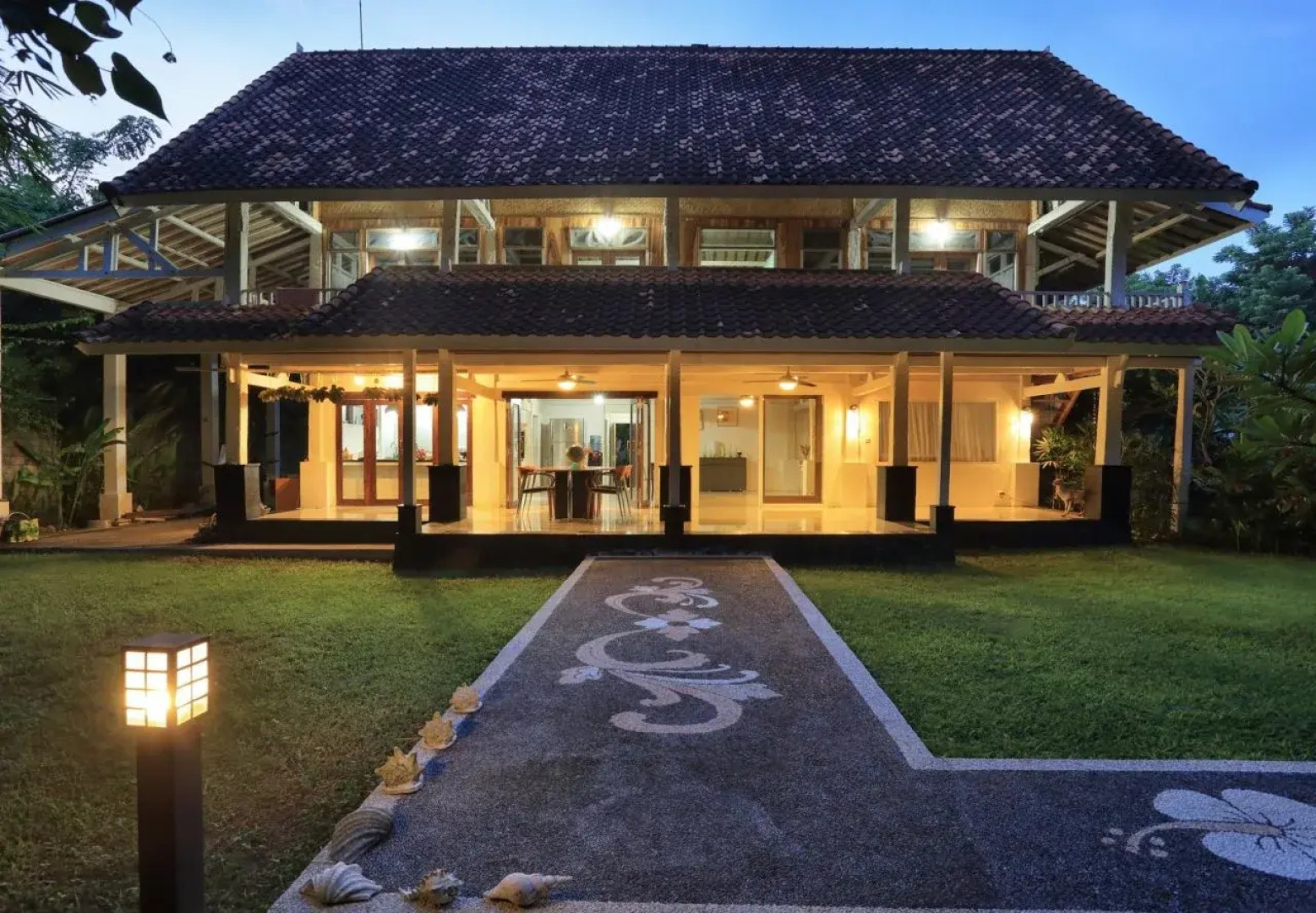 Pondok Anggrek Putih