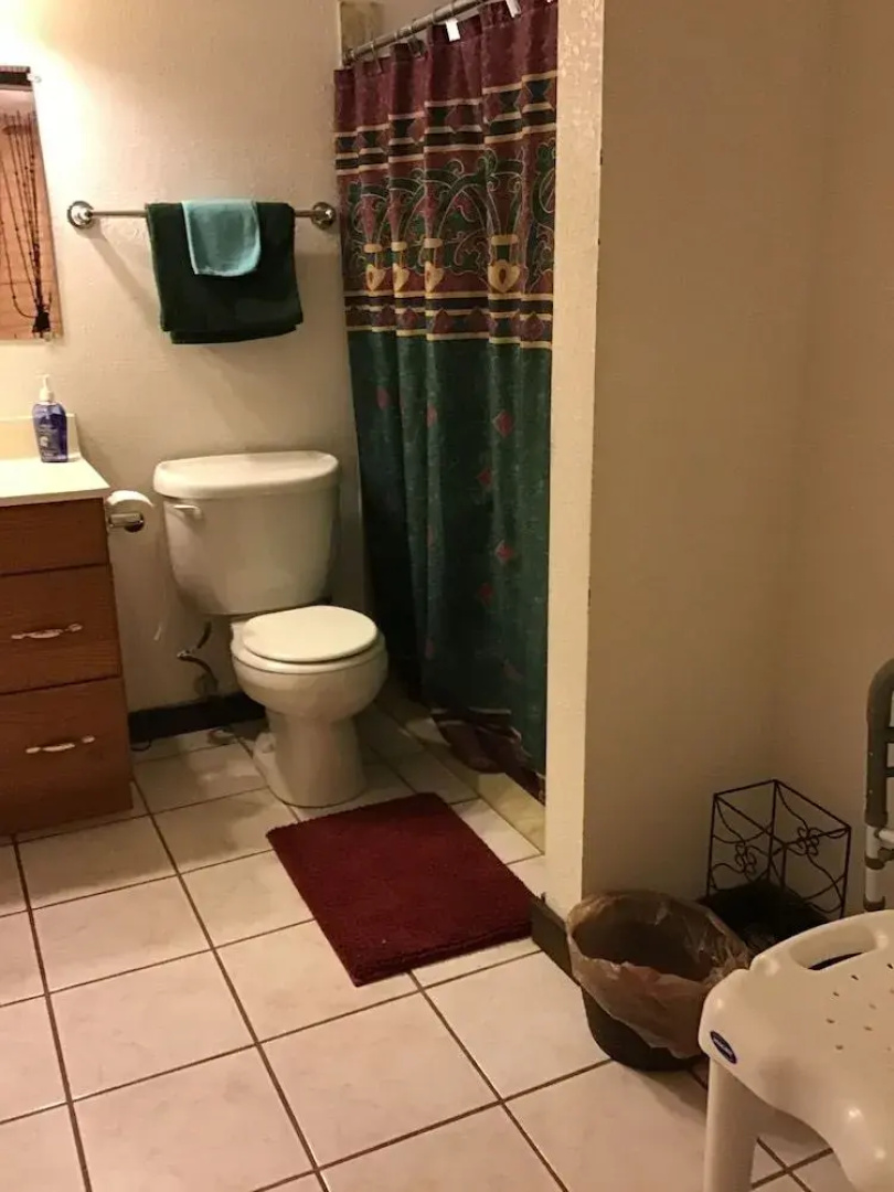 Family Friendly (Pets Welcome)