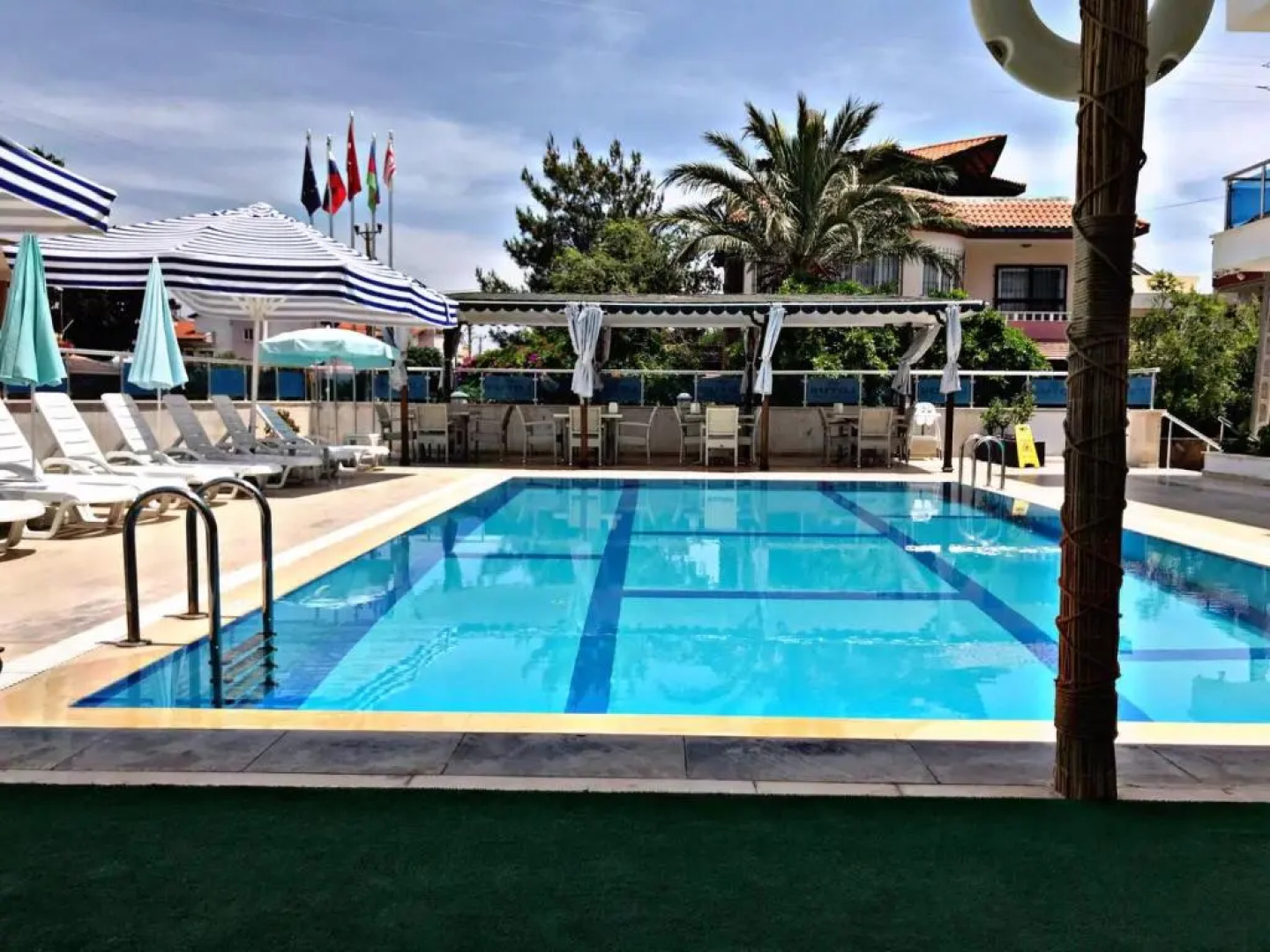 Lotus Boutique Hotel