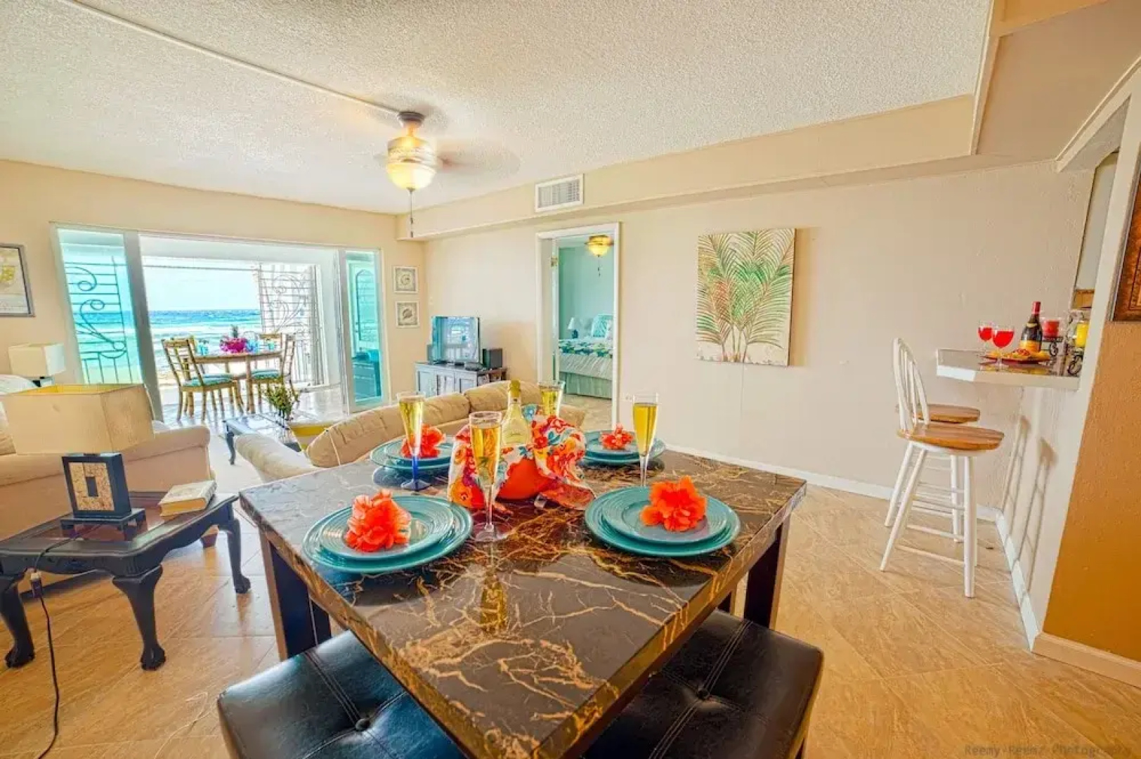 Gorgeous Ocean Views! Welcome to Bella Breeze! BeachFront 2BR 2BA