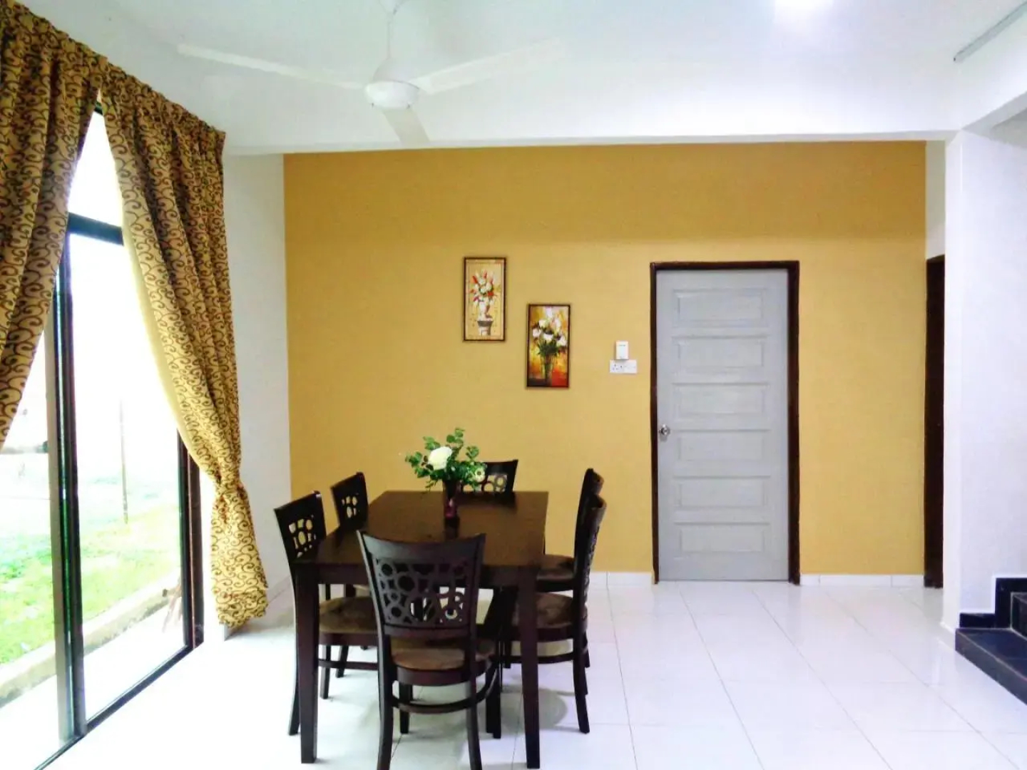 D'View Guest Houses