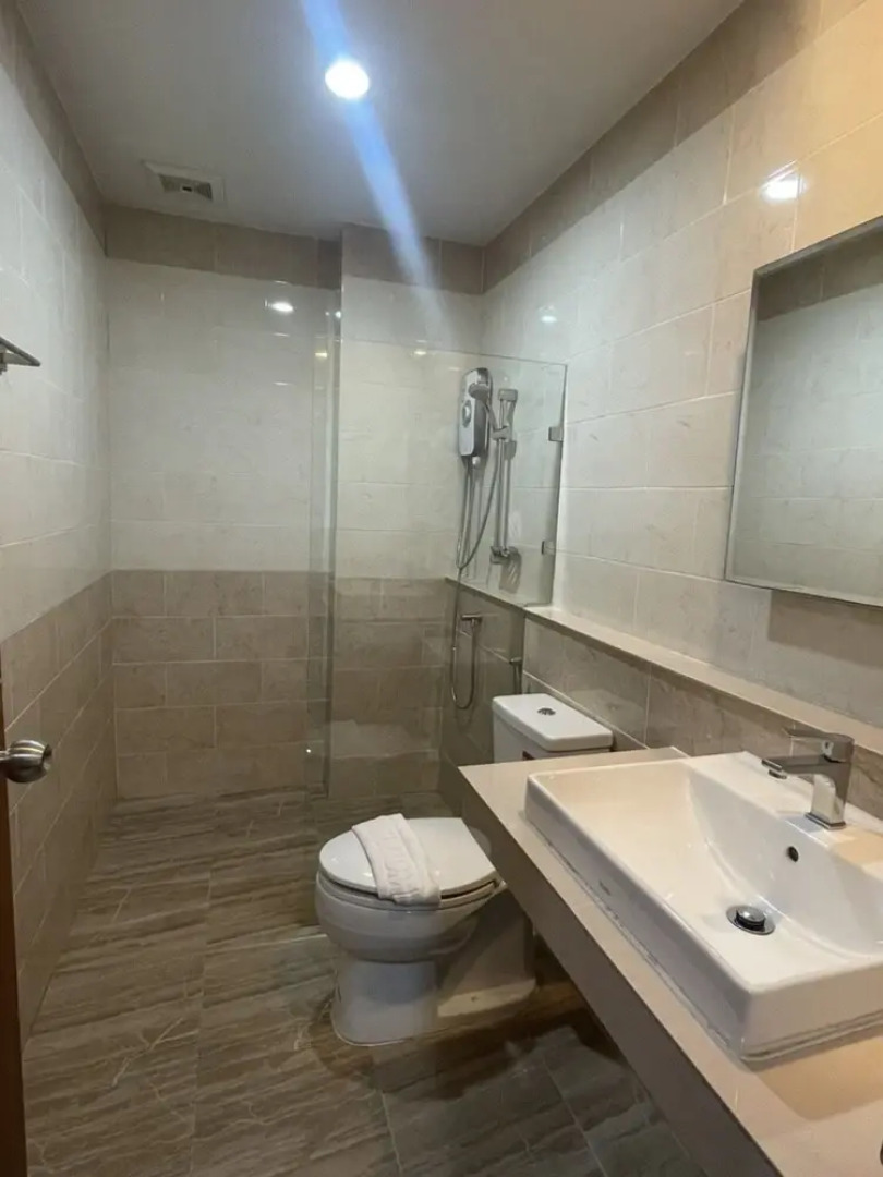 The Living Hotel SamutPrakan