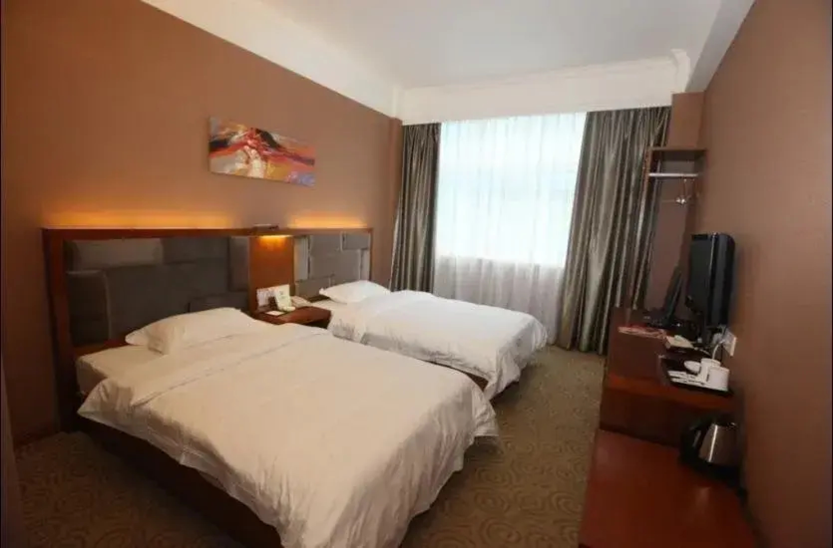 Yijing Holiday Hotel