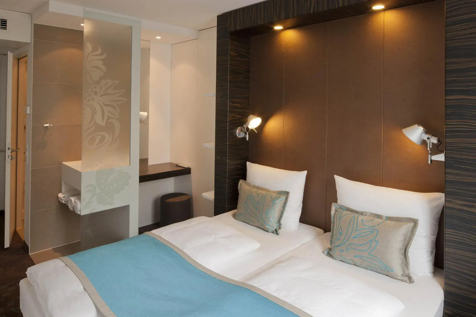 B&B Hotel Köln-West