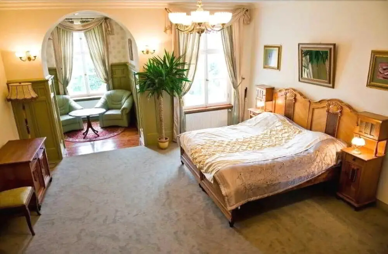 Zespol Palacowo-Parkowy w Dabrowce