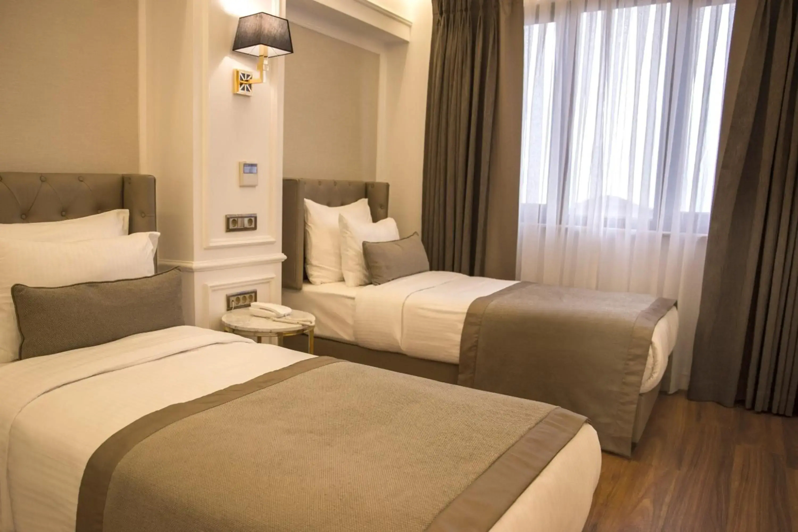 Hotel Mina – Special Class