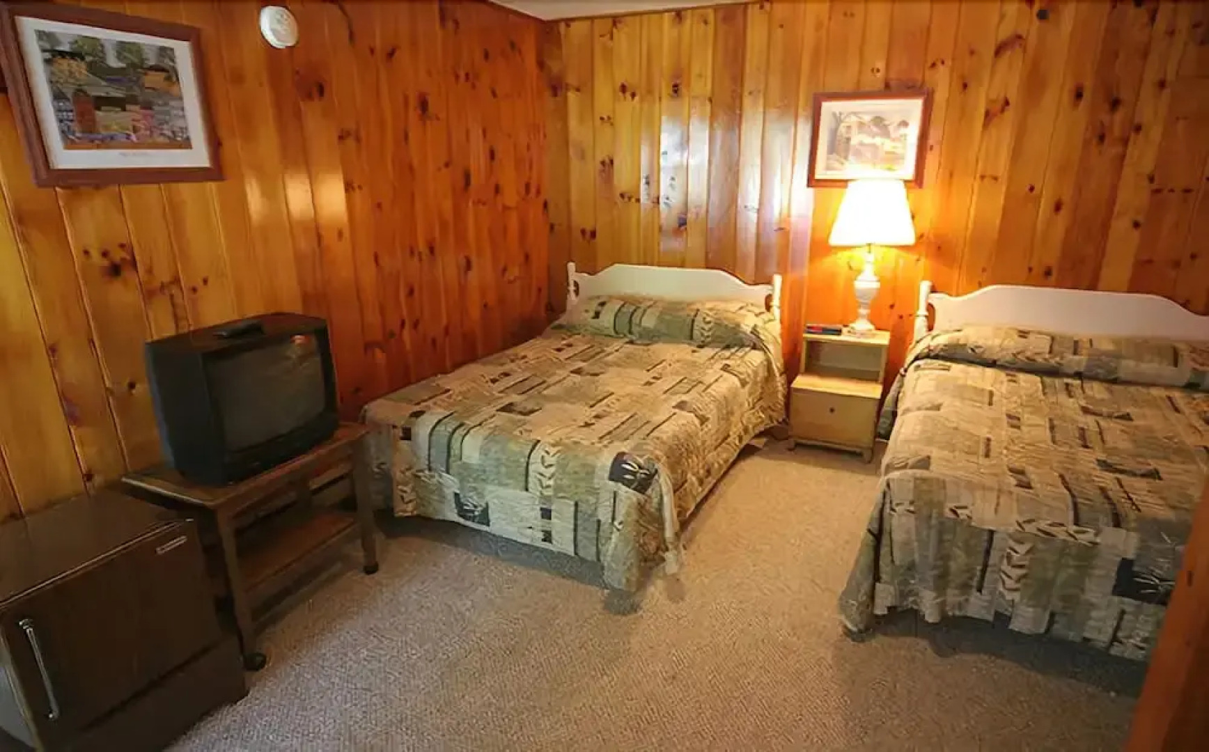 Lee's Motel and Cottages