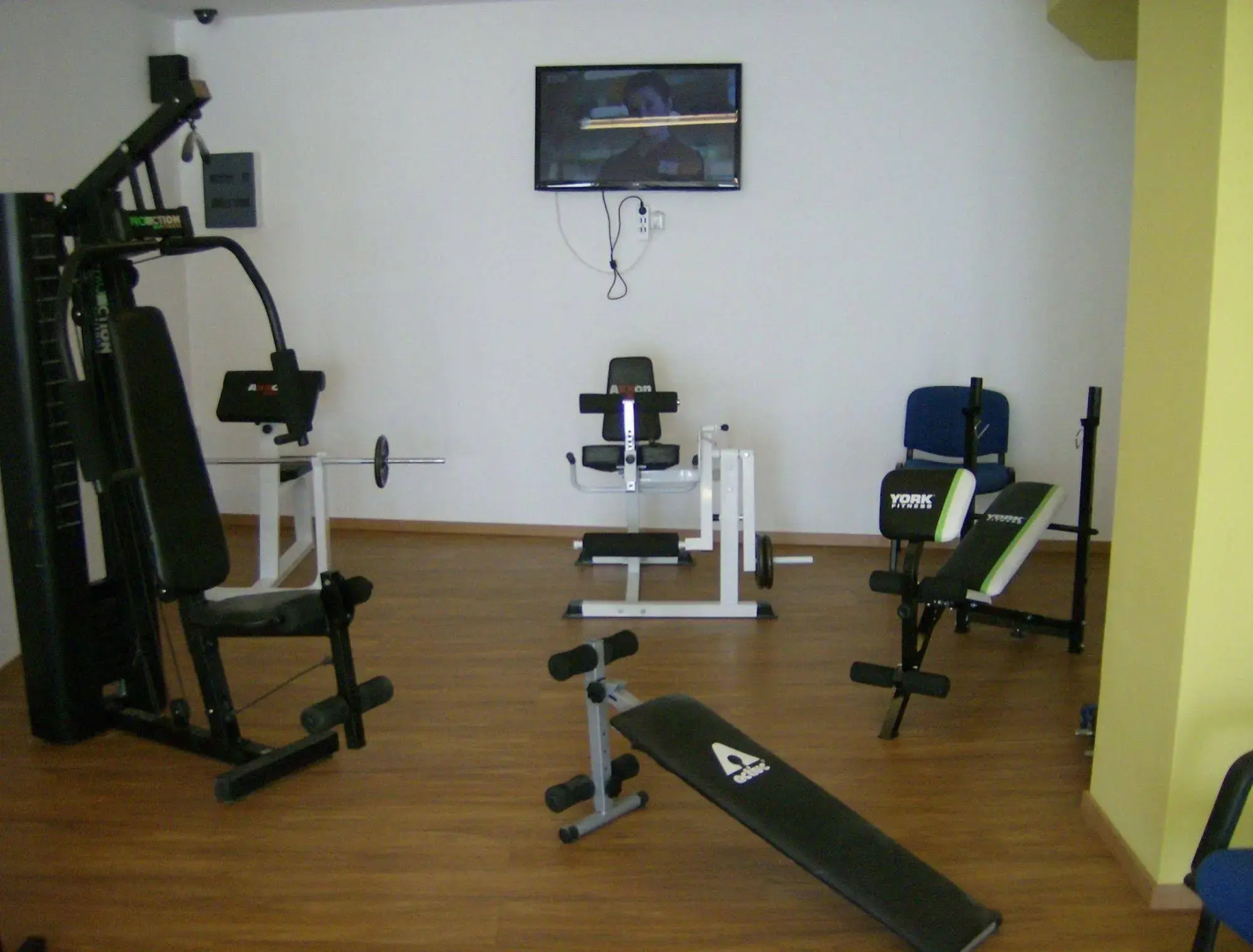 Creta Suites