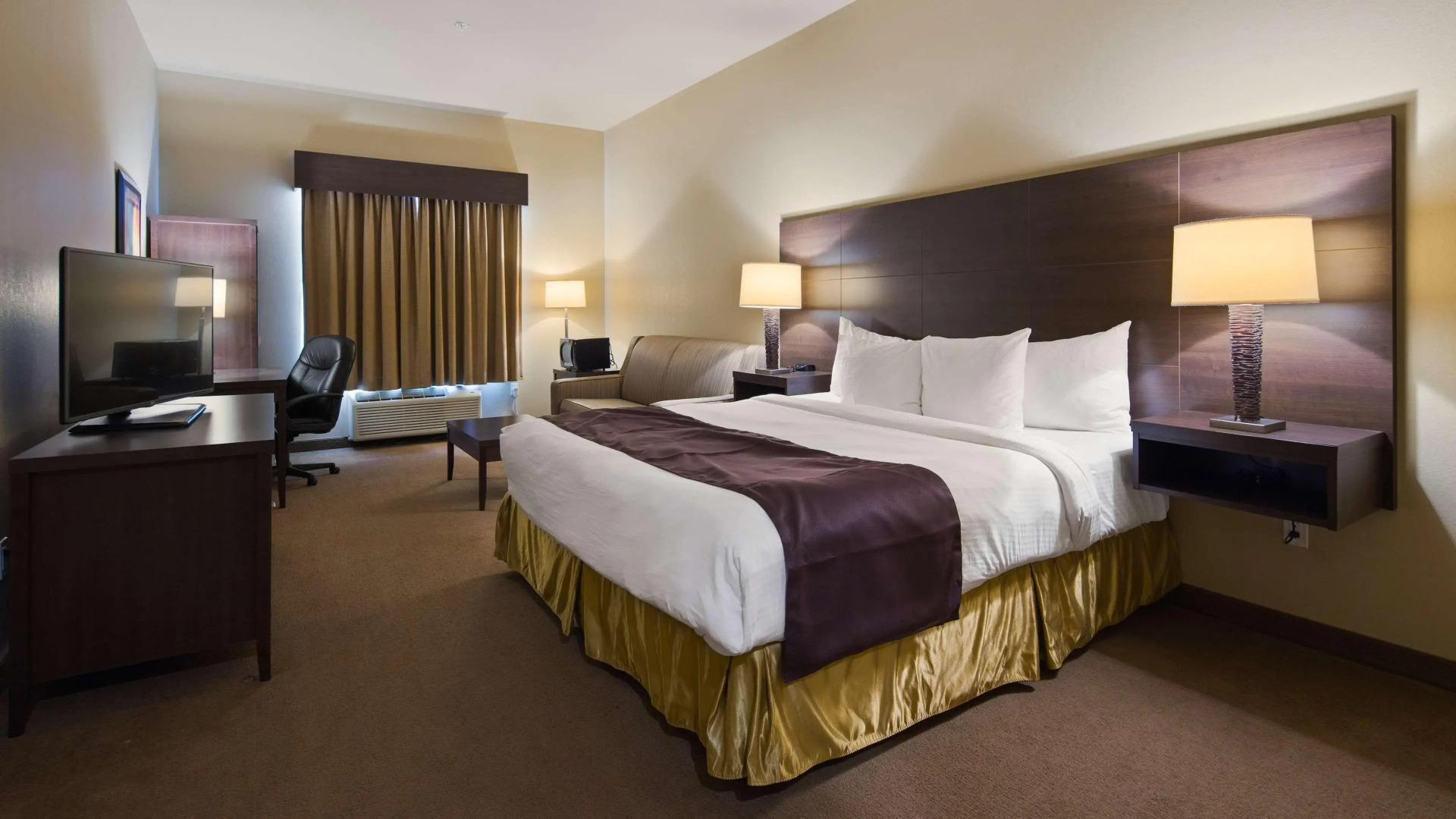 Best Western Plus Saint John Hotel & Suites