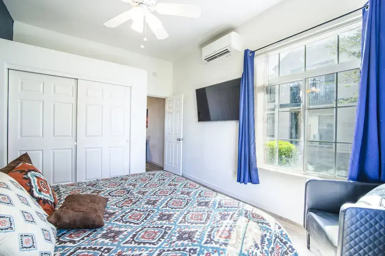 The Landmark Apartments