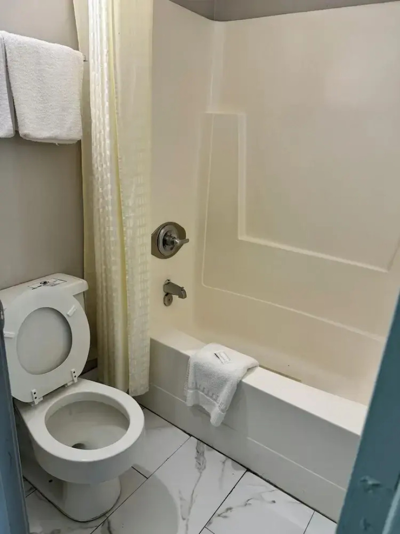 Scottish Inns Locust Grove