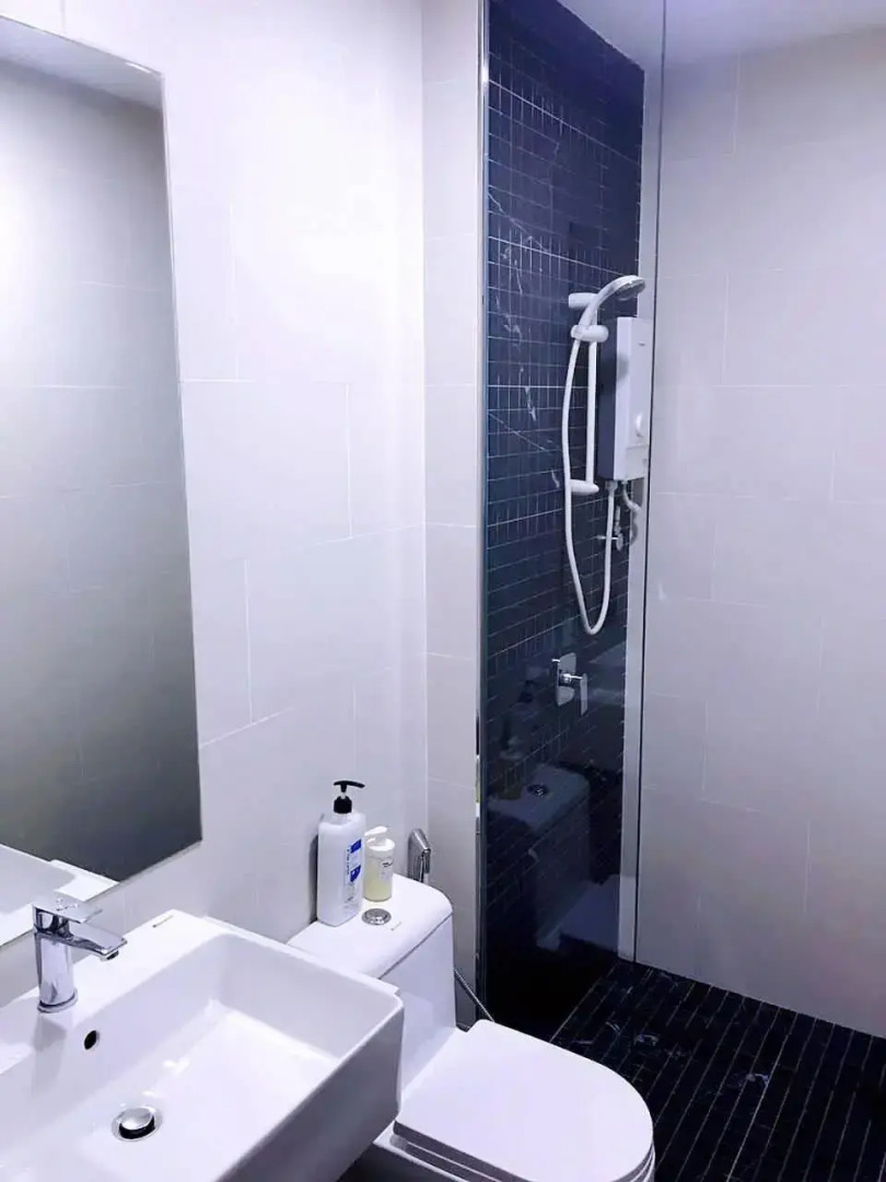 2BR Georgetown Luxury Suite #RoofTopPool #Beacon