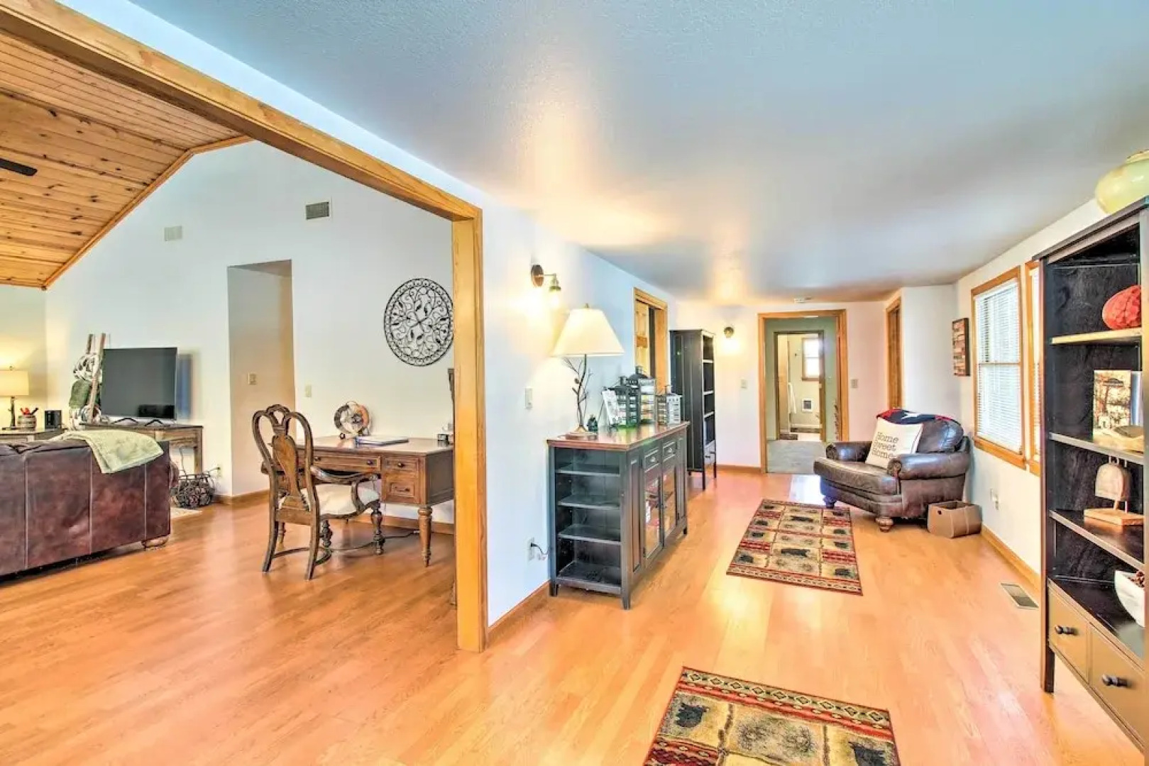 Pet-friendly Cabin in Pinetop-lakeside!