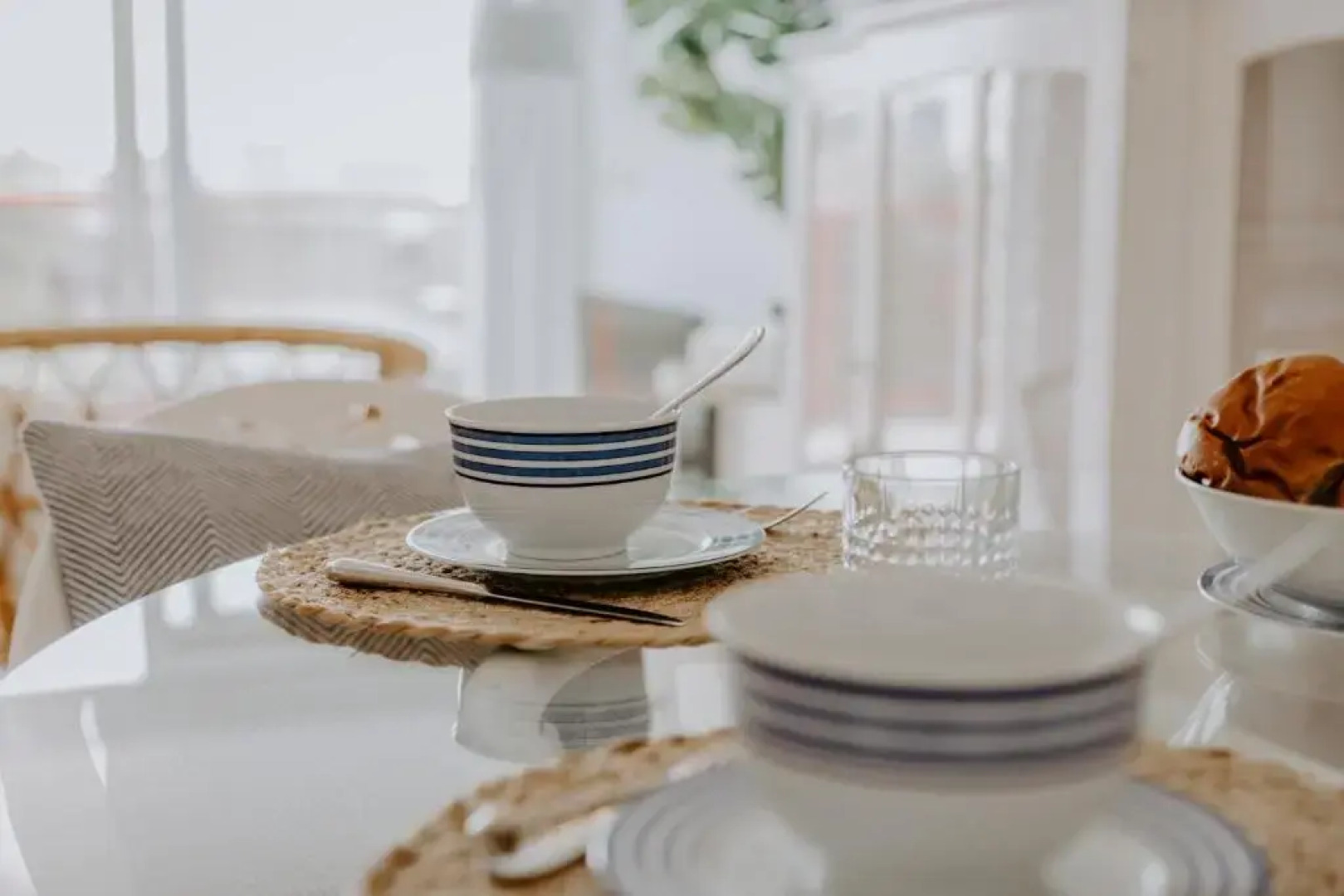 Stijlvol appartement op strand Makkum