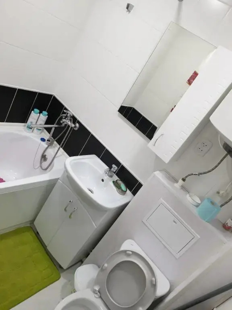 Apartment on Metallurgov 32