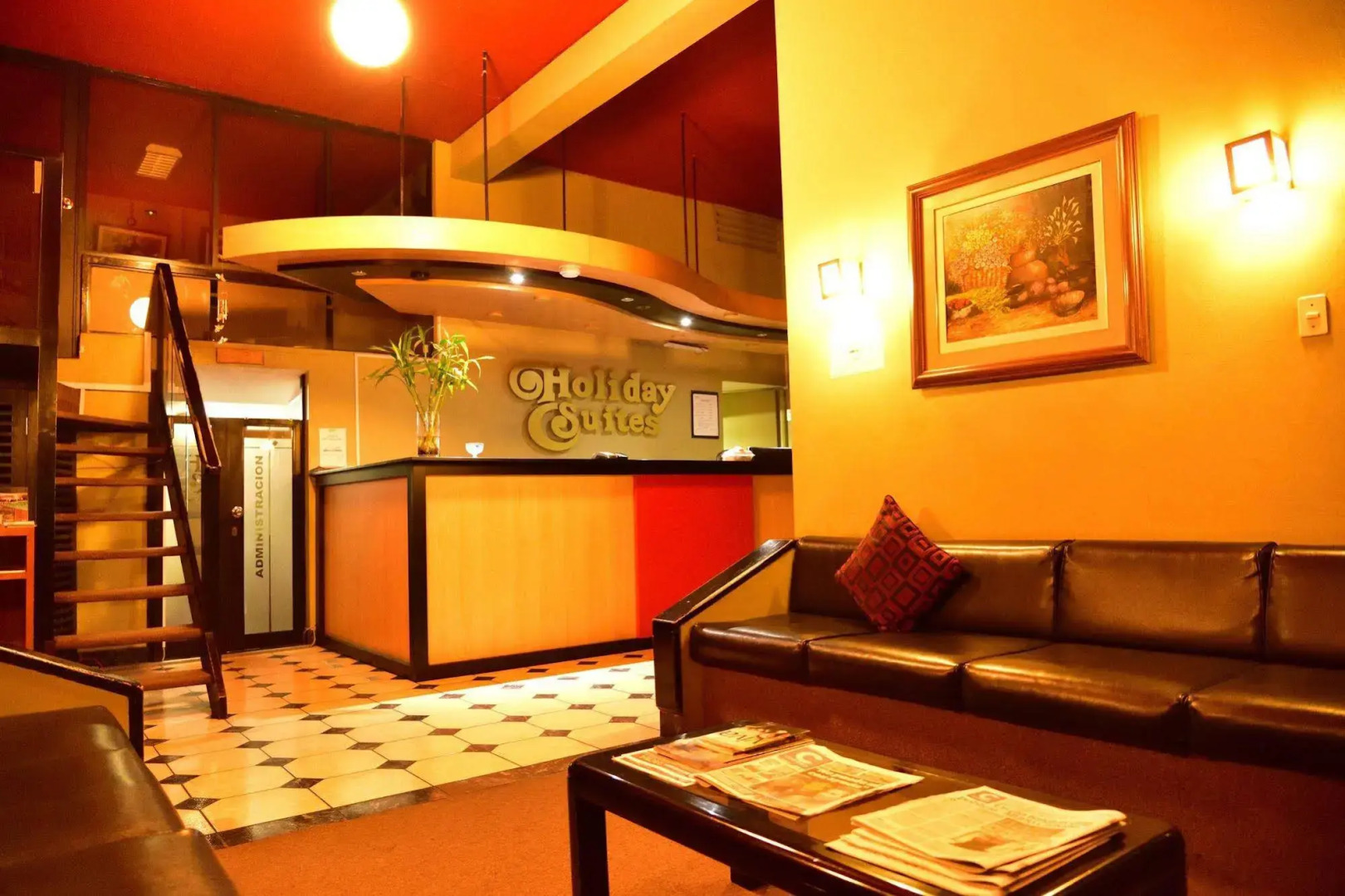 Hotel Holiday Suites