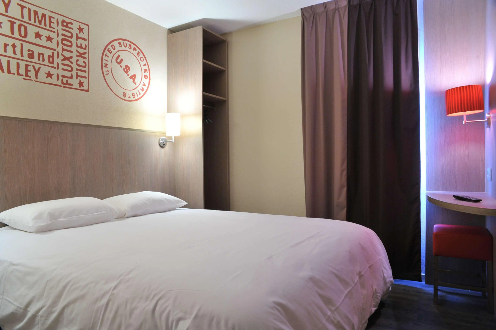 Brit Hotel Essentiel CHOLET