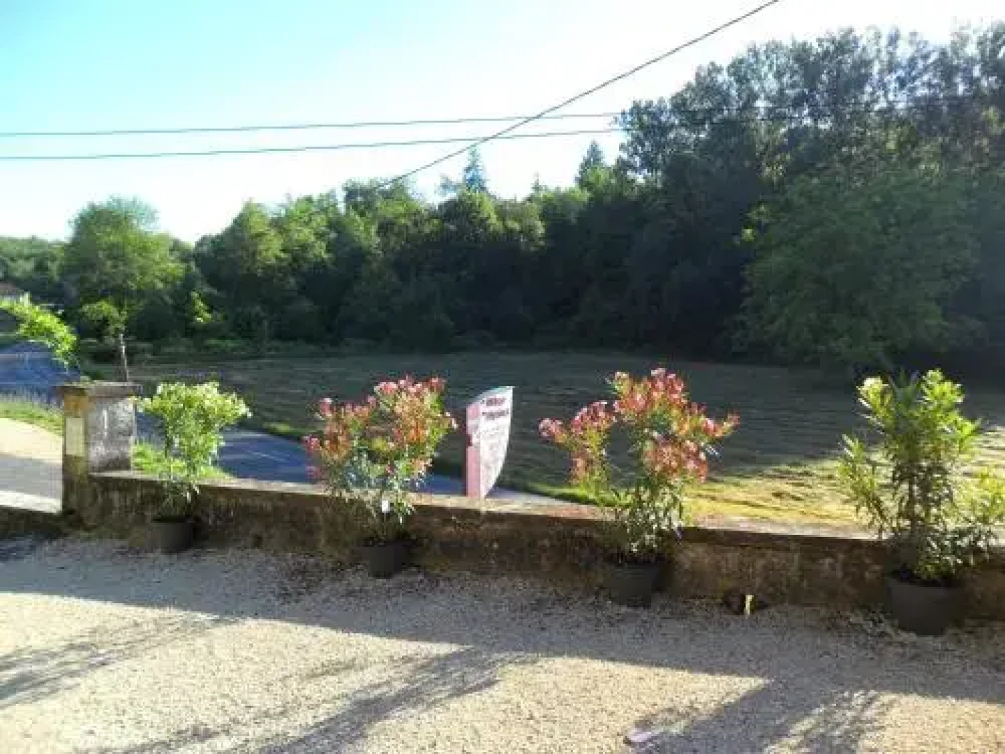 Le Village Des Glycines