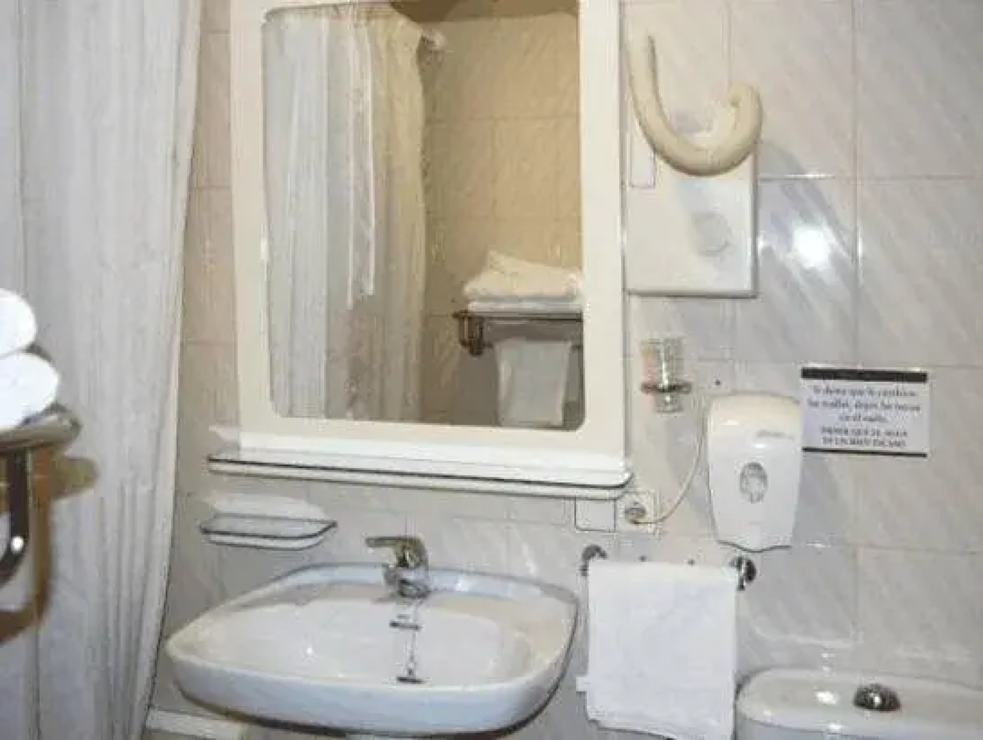 Hostal Arotza
