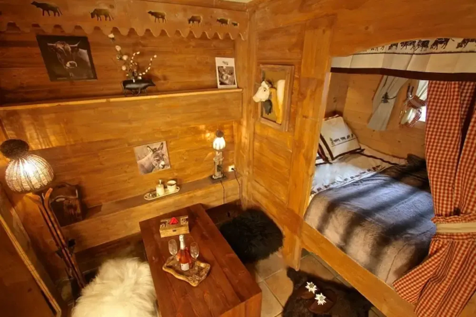 Chalet With 5 Rooms in Montriond, With Wonderful Mountain View, Furnis