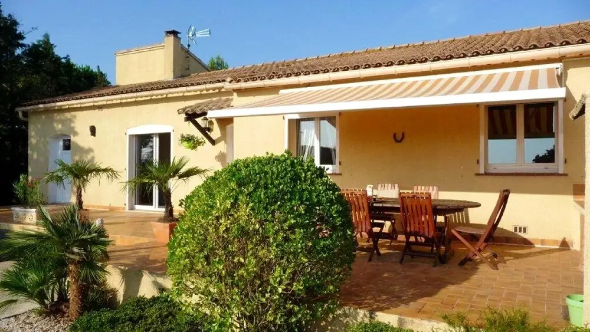 House With 3 Bedrooms in Saint-nazaire-d'aude, With Private Pool, Encl