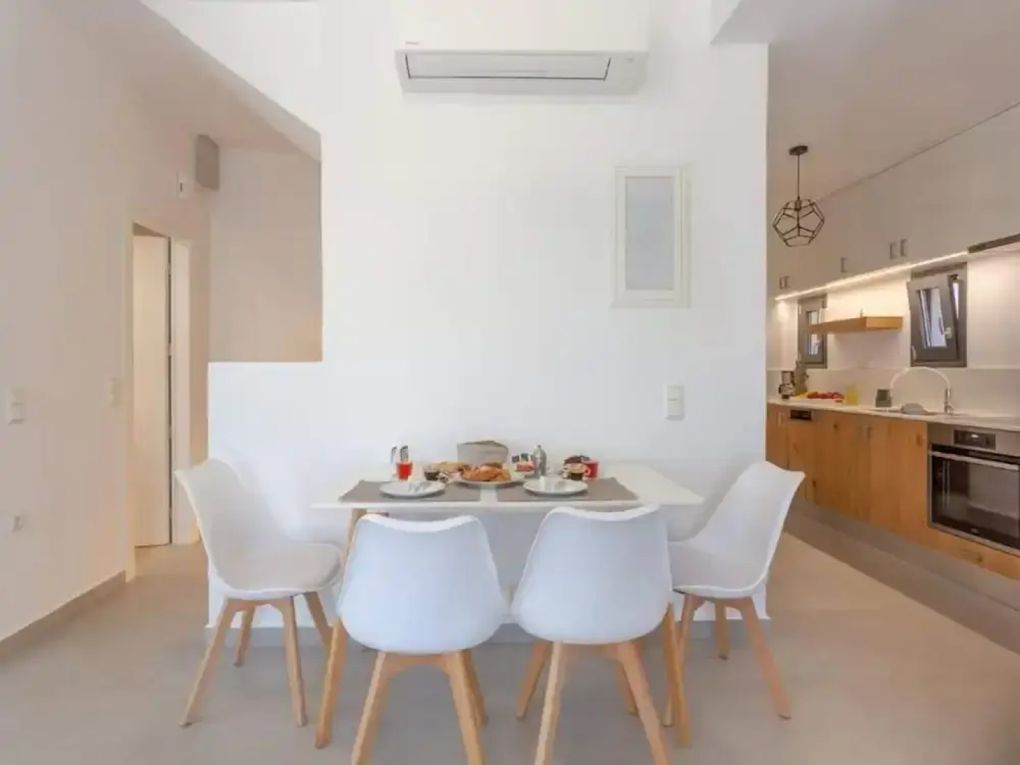 Mesmerising Villa in Plaka Elounda With Pool