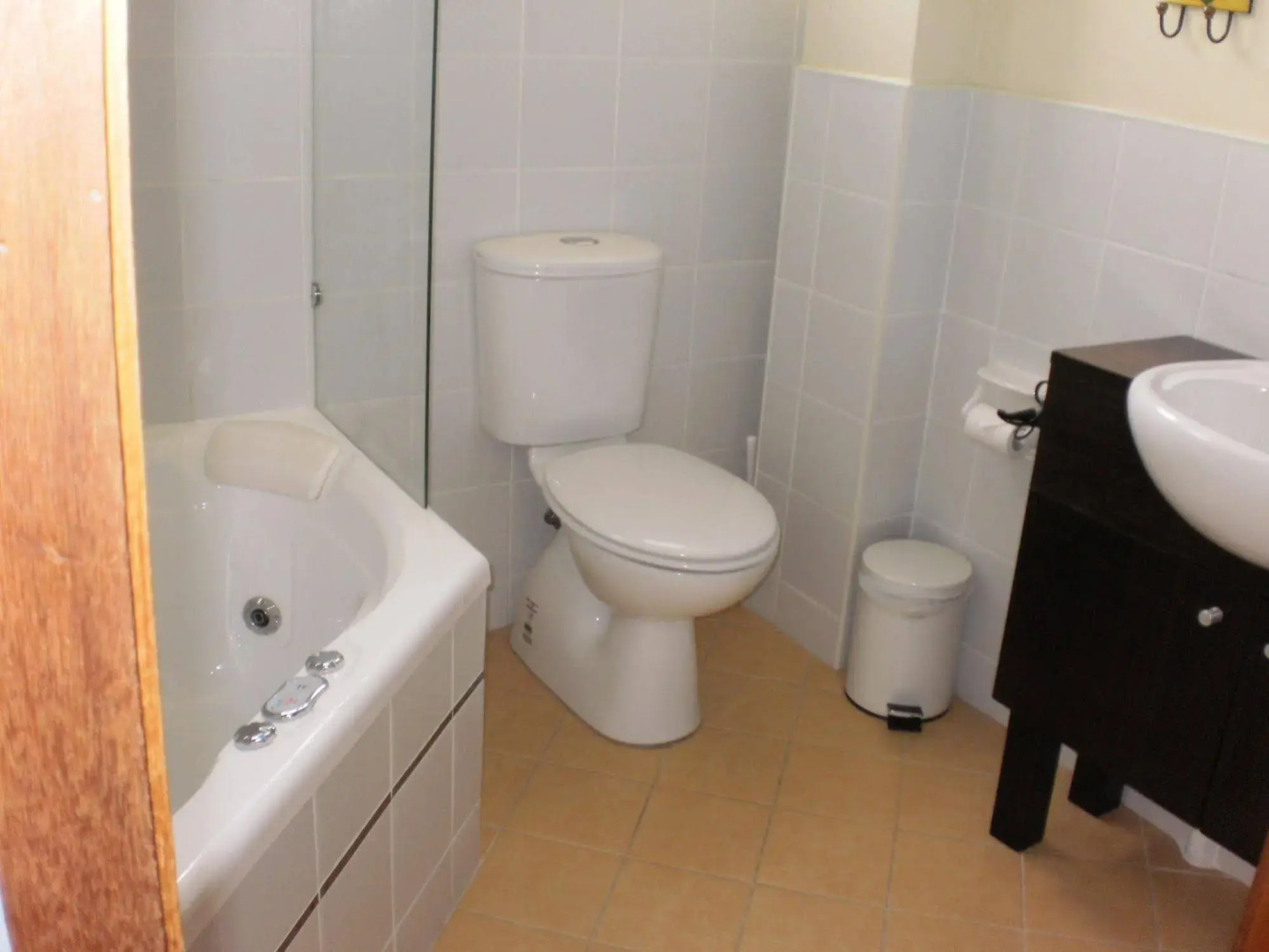 Rooftops Bed and Breakfast