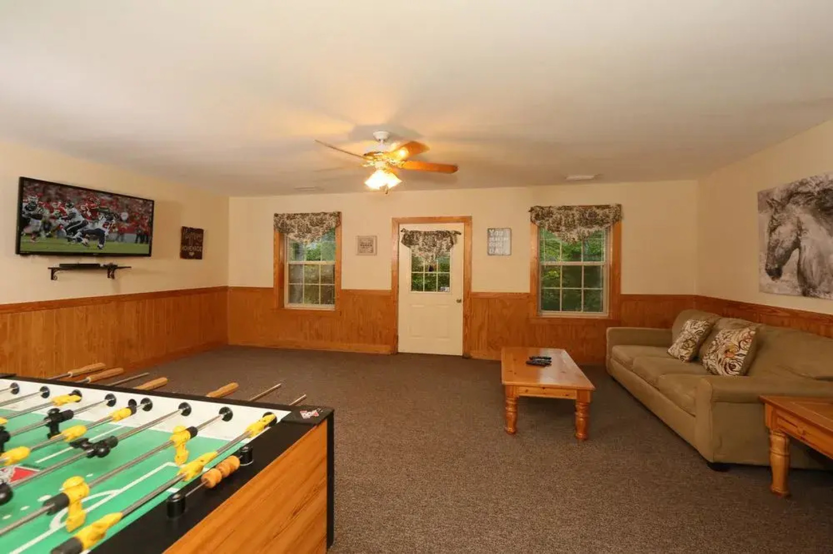 Walnut Grove 2 3 Br cabin by RedAwning