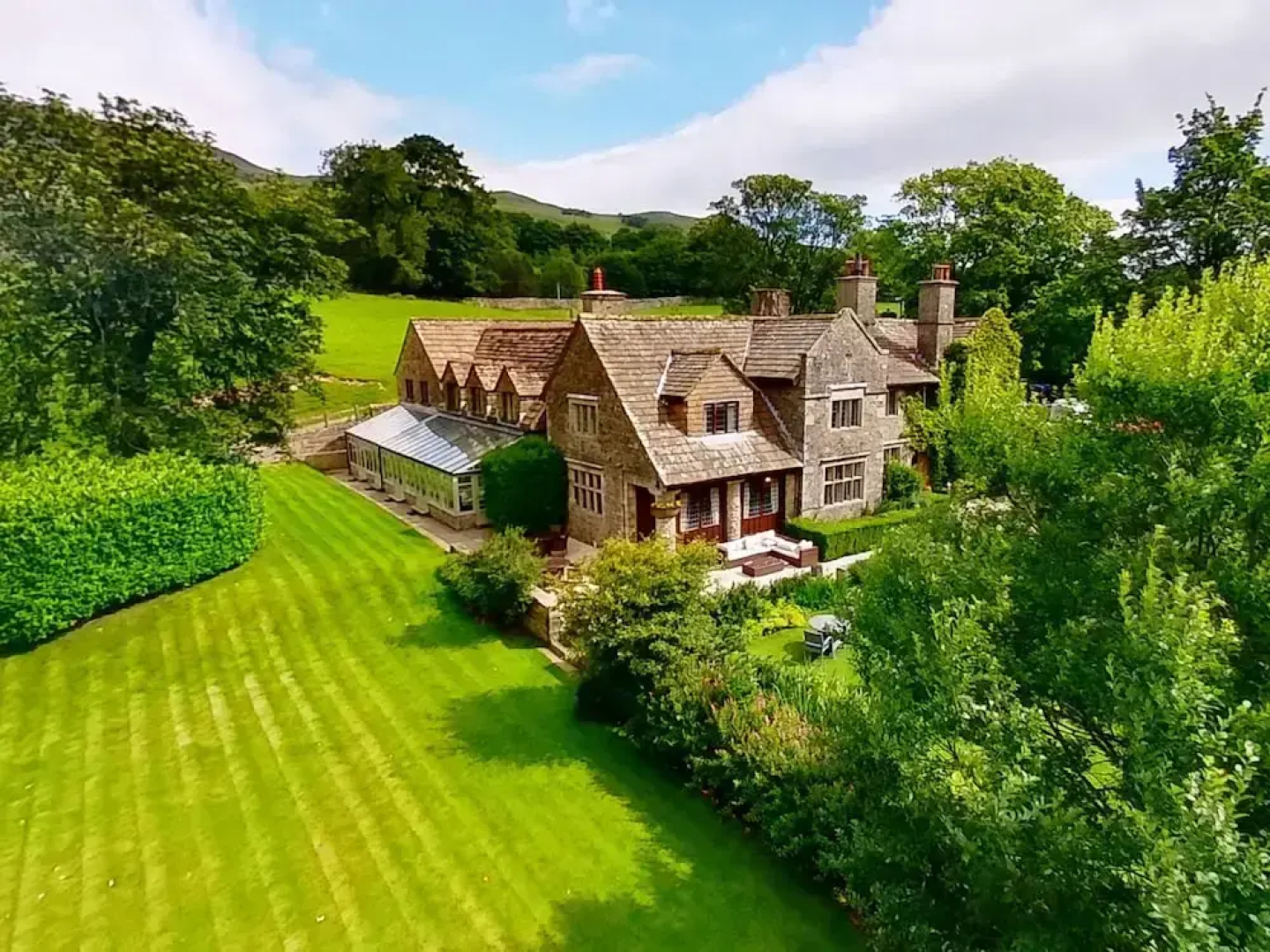 Stone House Hotel