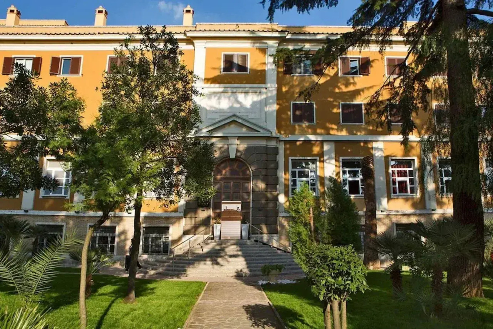 LH Roma Montemario