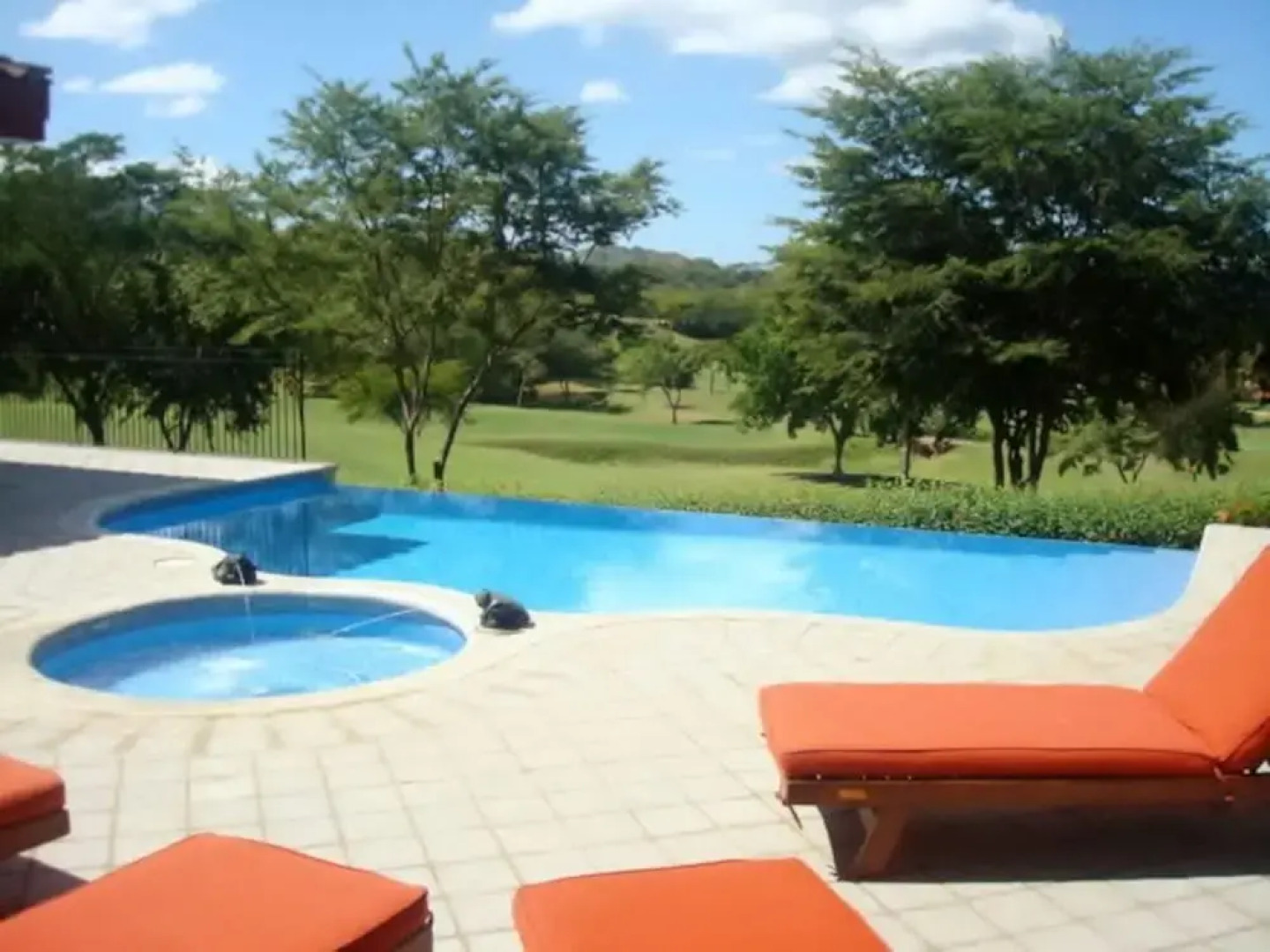 Recently Renovated Luxury Condo with Resort-Style Beach Club Access and Ocean Views