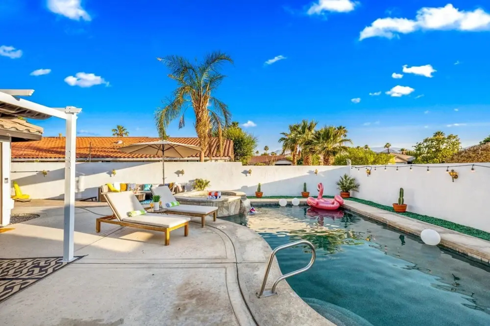 Alligator Vacation Home