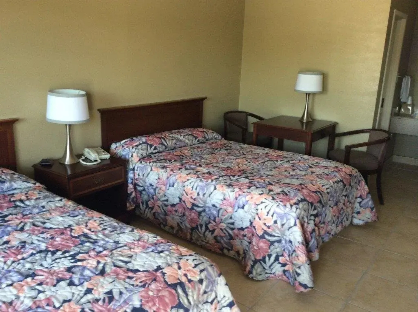Woodfield Inn & Suites Hotel O, Yoakum TX 111