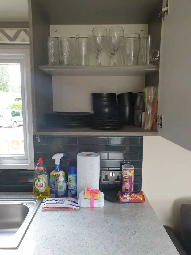 Outstanding 3 bedroom2018model caravan Northampton