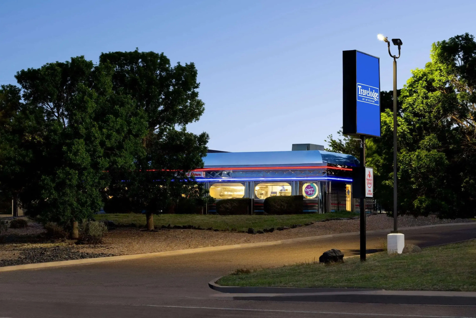 Travelodge by Wyndham Vaughn