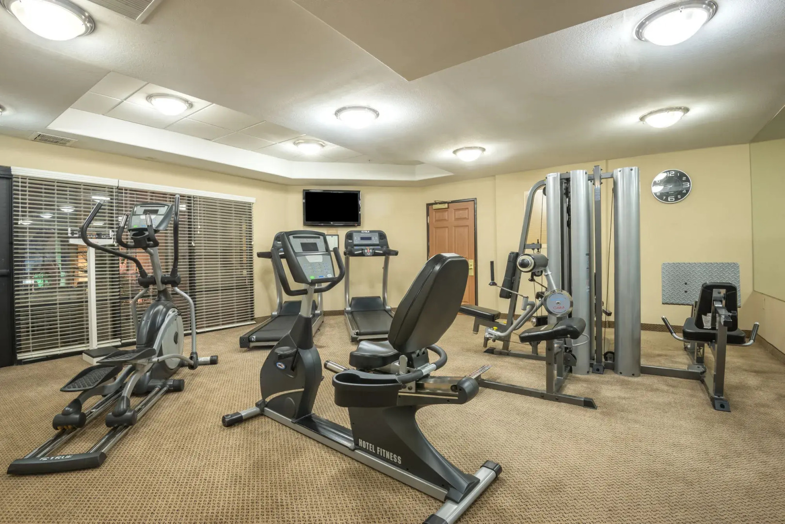 Staybridge Suites Phoenix - Glendale Sports Dist by IHG